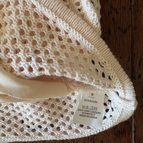 Crochet Dress. Size S. Beige. - Picture 7 of 7